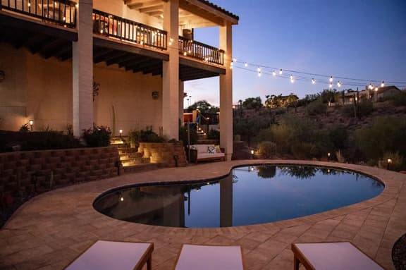 Southwestern Desert Escape/Pool/Hot Tub/Sleeps 12